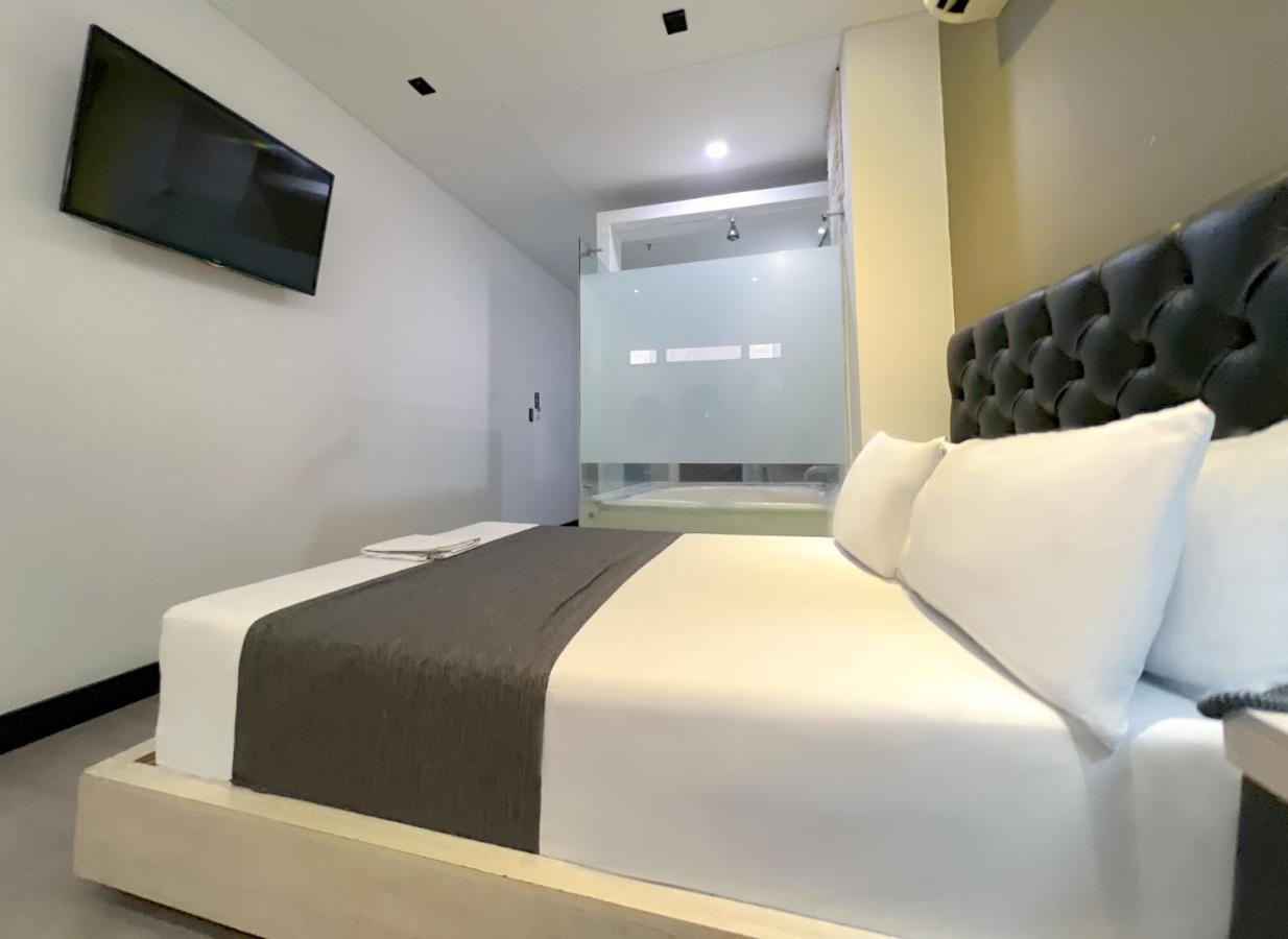 Hotel 47 Medellin Center Ngoại thất bức ảnh