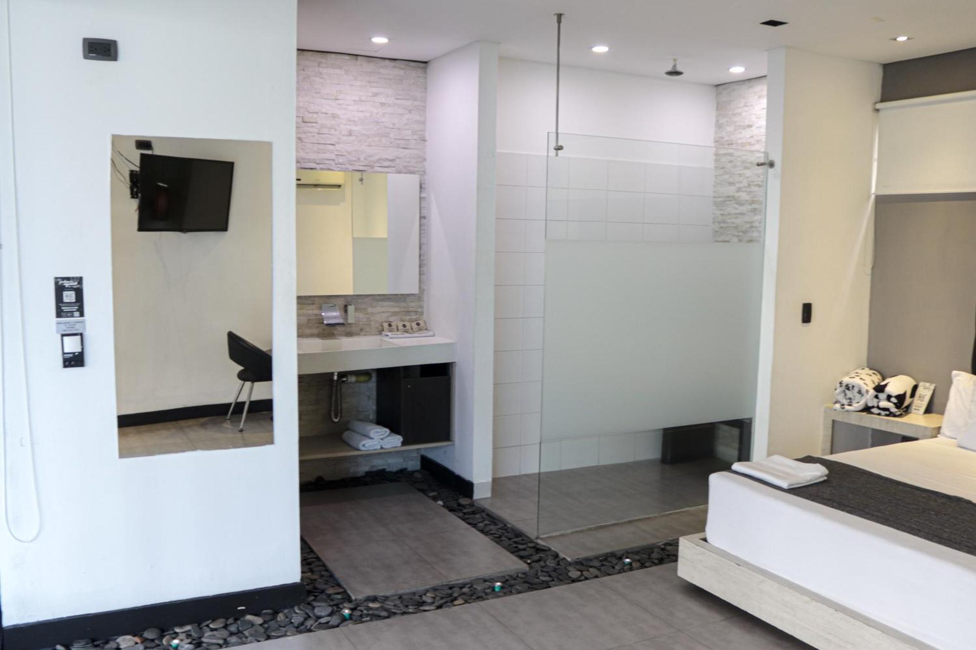 Hotel 47 Medellin Center Ngoại thất bức ảnh