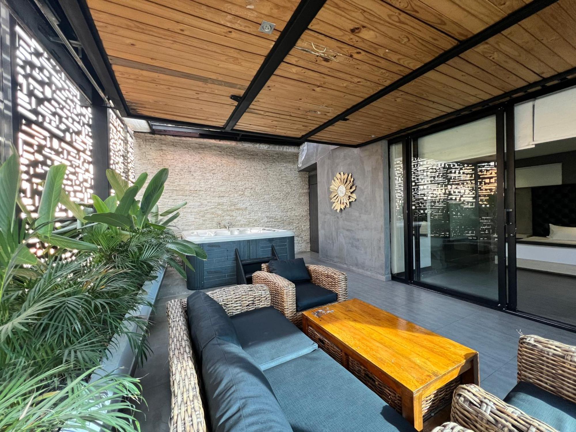 Hotel 47 Medellin Center Ngoại thất bức ảnh