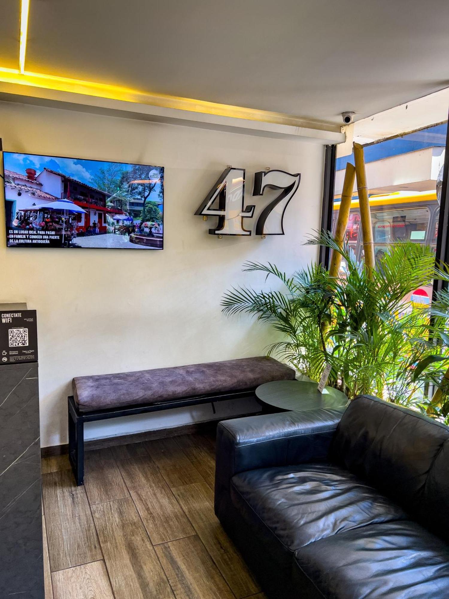 Hotel 47 Medellin Center Ngoại thất bức ảnh